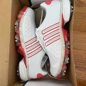 BRAND NEW Ladies Adidas Golf Shoes